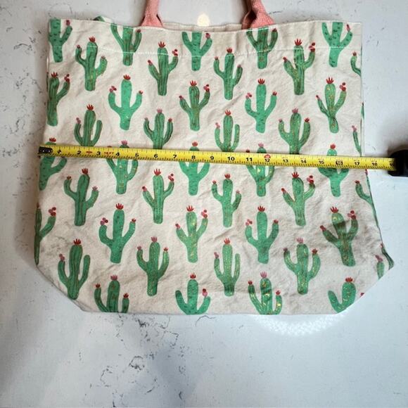 Lookin Sharp Cactus Canvas Bag - Picture 10 of 13